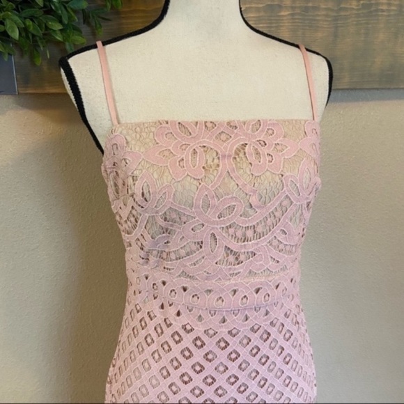 NWOT Lulus Unlimited Love Dusty Pink Lace Trumpet Midi Dress - Picture 5 of 14